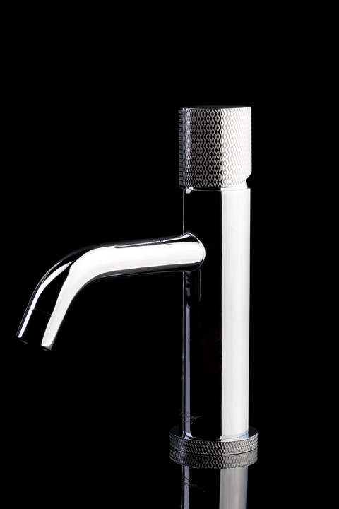 Смеситель для раковины Boheme Stick ручка Touch Хром 121-CRCR.2