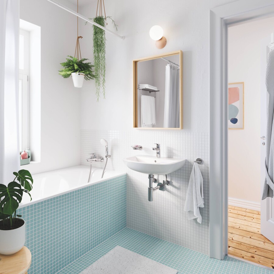 Grohe BauEdge 23328001 смеситель для раковины 28 мм