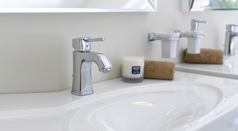 Grohe Grandera 23303000 смеситель для умывальника 28 мм