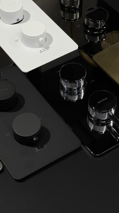 Смеситель встраиваемый с термостатом 3-х проходной Boheme Cell Thermo Black 134-3-B