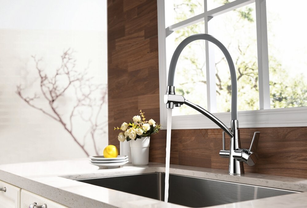 Lemark LM3071C-Gray Комфорт смеситель для кухни хром/серый