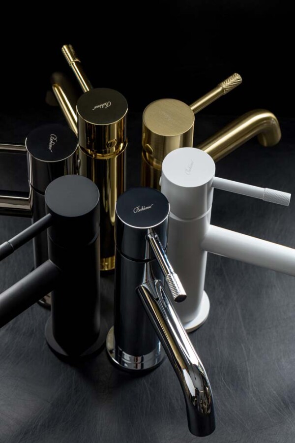 Смеситель для умывальника Boheme Uno Черный матовый 461-B