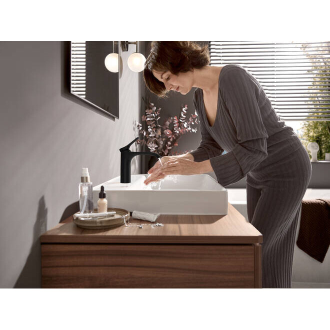Hansgrohe Vivenis Смеситель для раковины 110 со сливным гарнитуром черный матовый 75020670