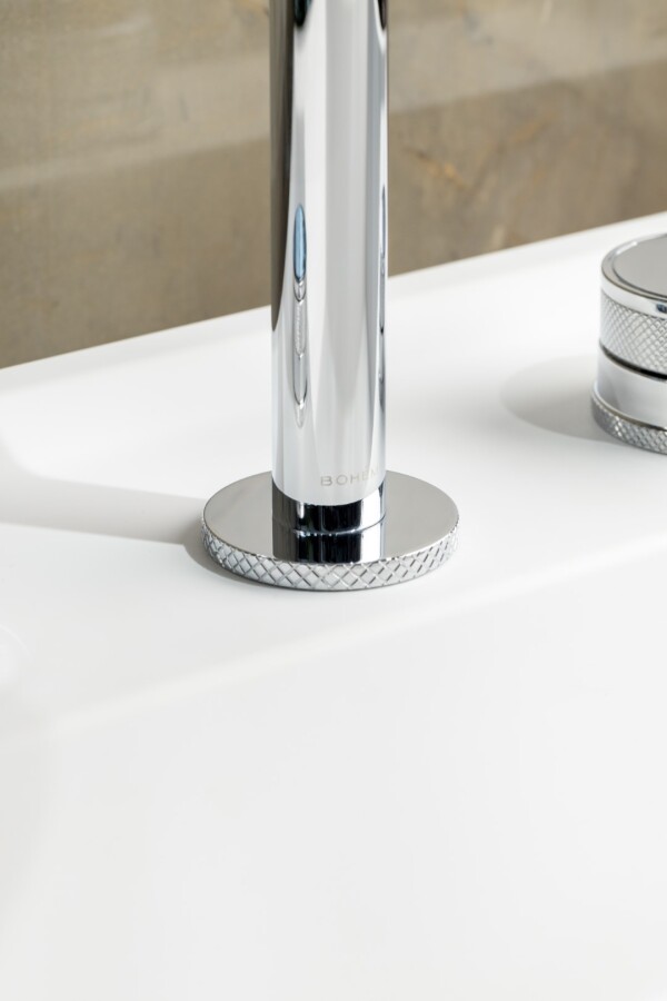 Смеситель для раковины Boheme Prestige Chrome на 3 отв. 152-CR-PR