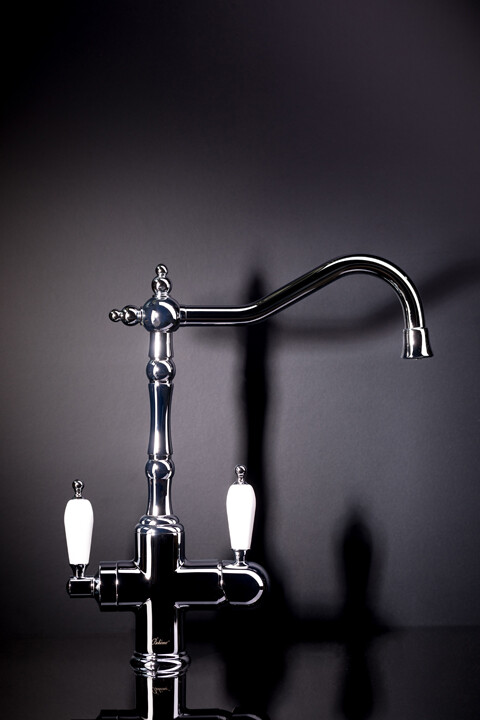 Смеситель для кухни Boheme Kitchen Tradizionale Oro ручки с белой керамикой 112