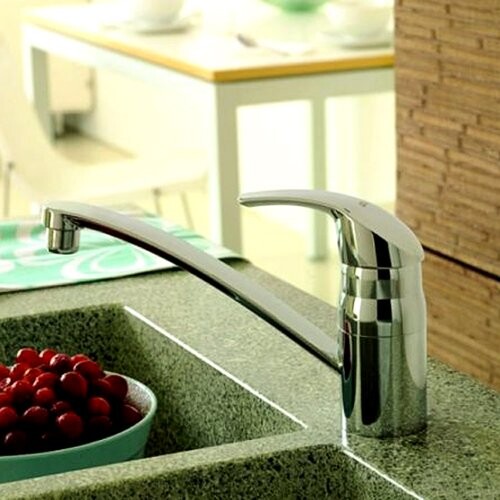 Grohe Euroeco 32750000 смеситель для кухни хром