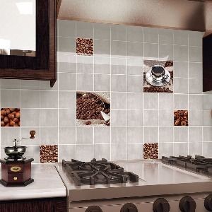 Нефрит Акварель орешки 20х20см декор настенный кремовый