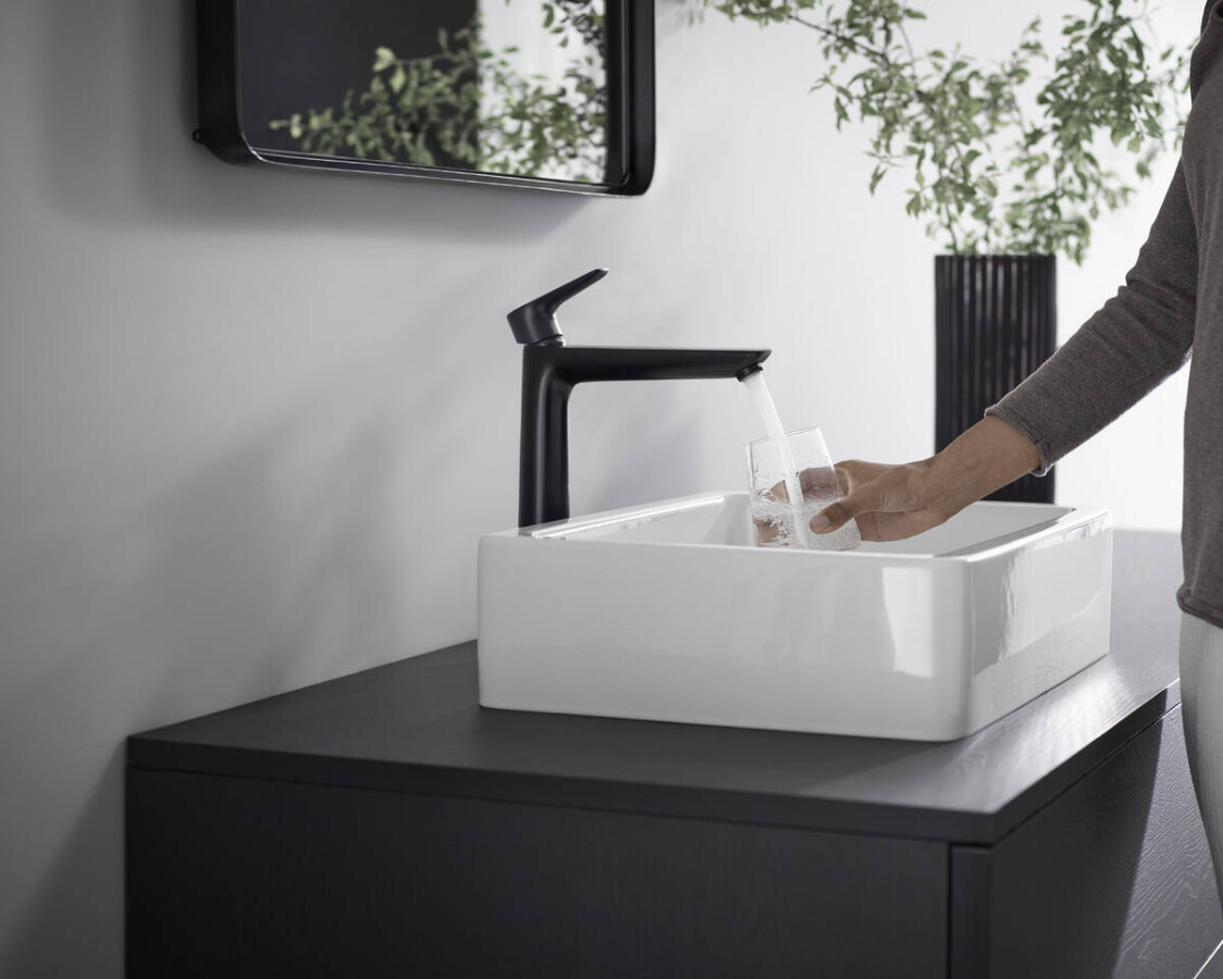 Hansgrohe Talis E Смеситель для раковины 240 без сливного набора черный матовый 71717670