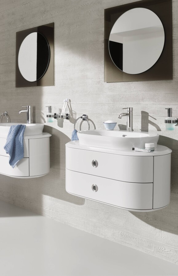 Grohe Essence+ 23589001 смеситель для раковины 28 мм