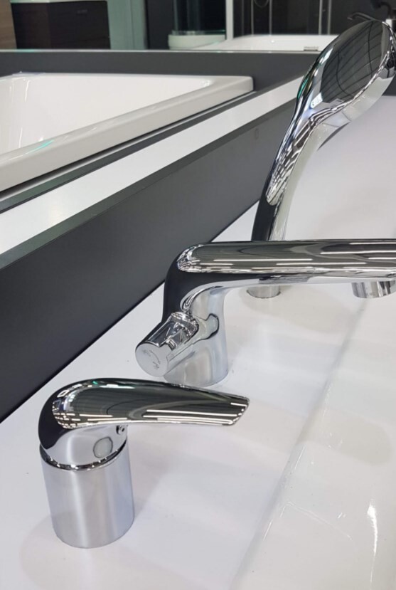 Imprese Solnice 85110 смеситель на борт ванны хром