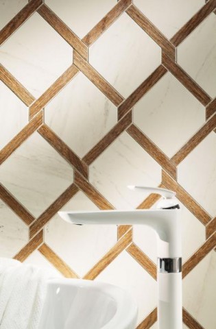 Tubadzin Larda White 30x75 см плитка настенная глянцевая белая