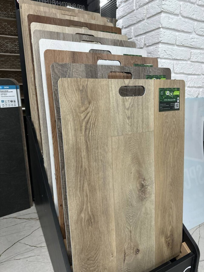 Ламинат SPC Betta La Casa Таормина RU 19007-5 (2,16) 1200x180мм MK-00011667