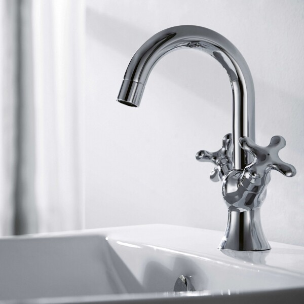 Bravat Summer Rain F177111C-1 смеситель для раковины хром