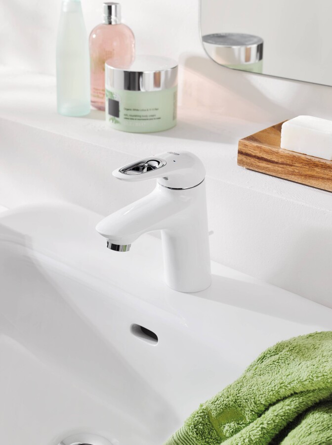 Grohe Eurostyle New 33558LS3 смеситель для умывальника 35 мм