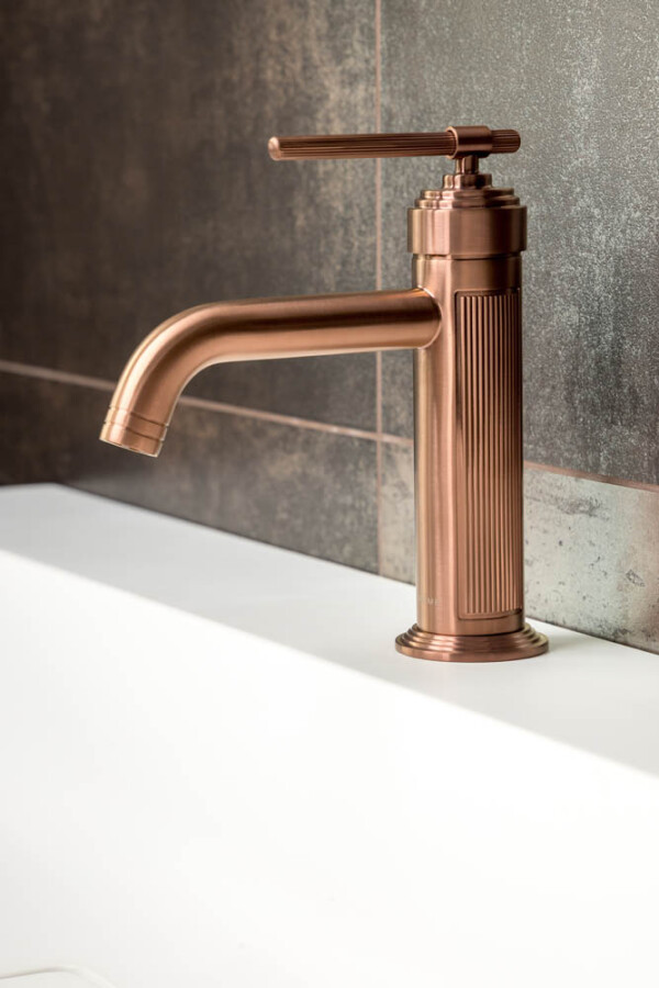 Смеситель для умывальника Boheme Eterna Copper Brushed 171-CB