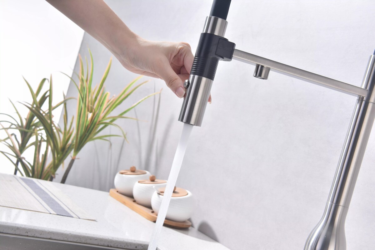 Смеситель для кухни Magneto One Ma213188-BS