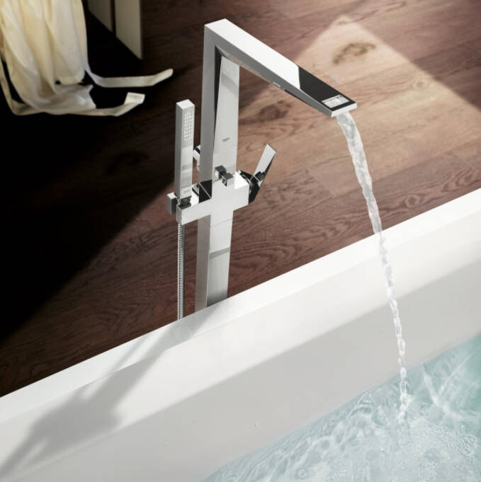 Grohe Allure Brilliant 23119000 смеситель для ванны хром