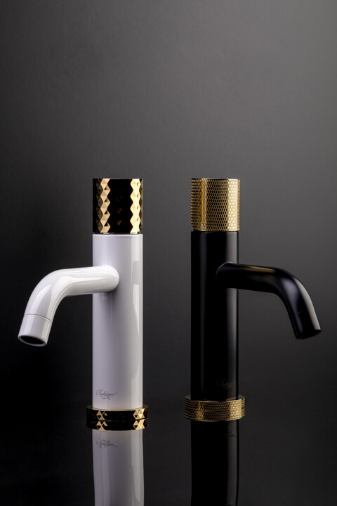 Смеситель для раковины высокий Boheme Stick Черный ручка Золото Touch 122-BG.2