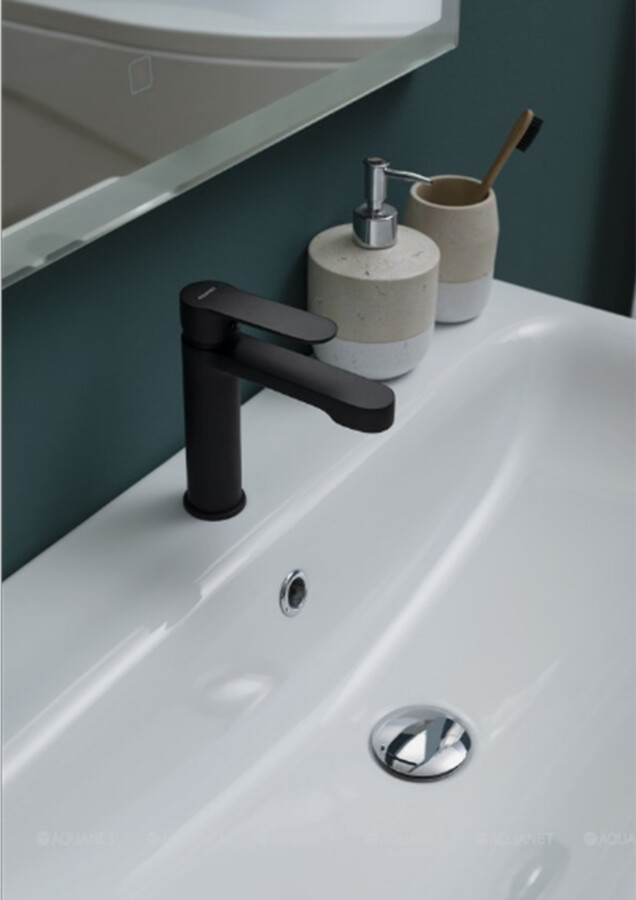 Aquanet Passion AF300-10B смеситель для раковины черный