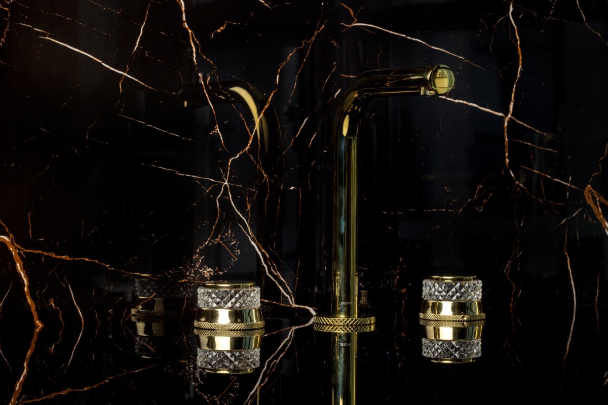 Смеситель для раковины Boheme Aura Gold на 3 отв. 152-G-A