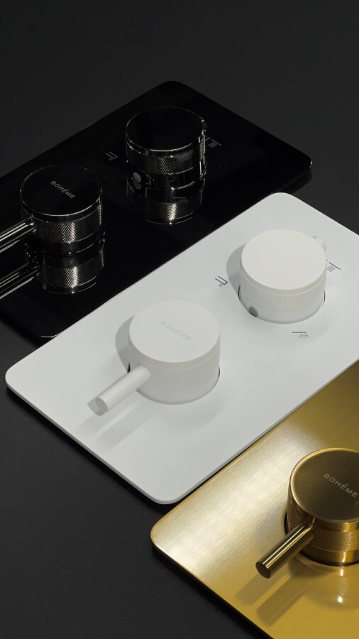 Смеситель встраиваемый с термостатом 3-х проходной Boheme Cell Thermo Matt White 134-3-MW