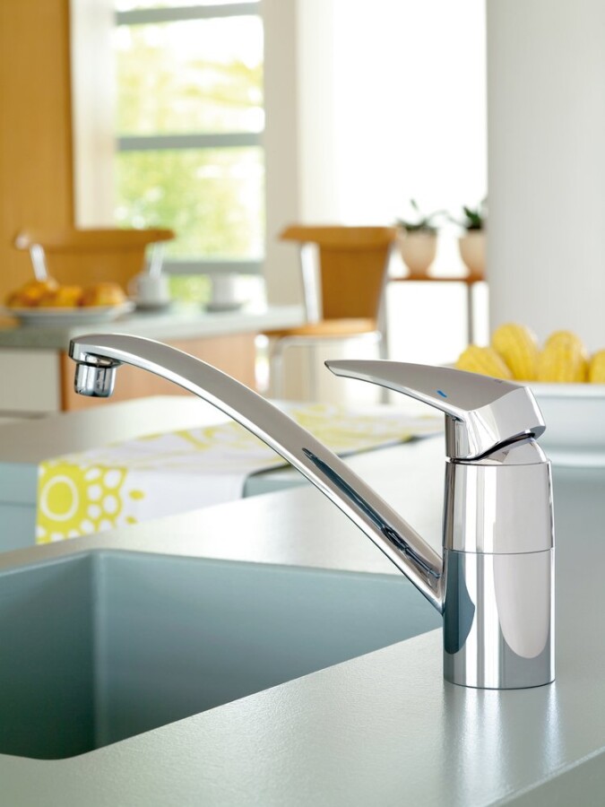 Grohe Eurodisc 33770001 смеситель для кухни хром