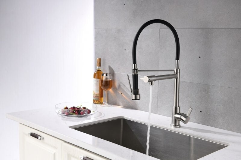 BelBagno смеситель для кухни с гибким изливом BB-LAM50-IN