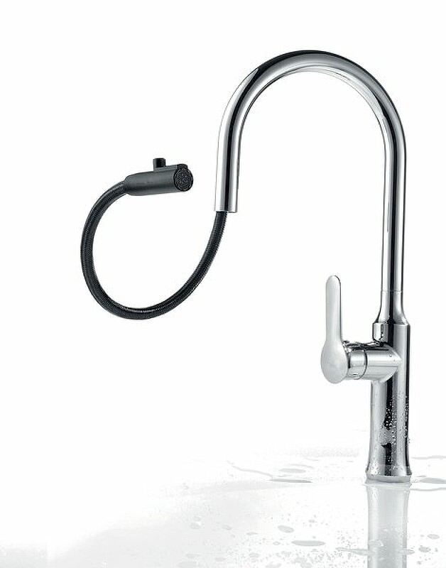 Ravak KM 017.00 Смеситель для кухни с выдвижным изливом хром X070078