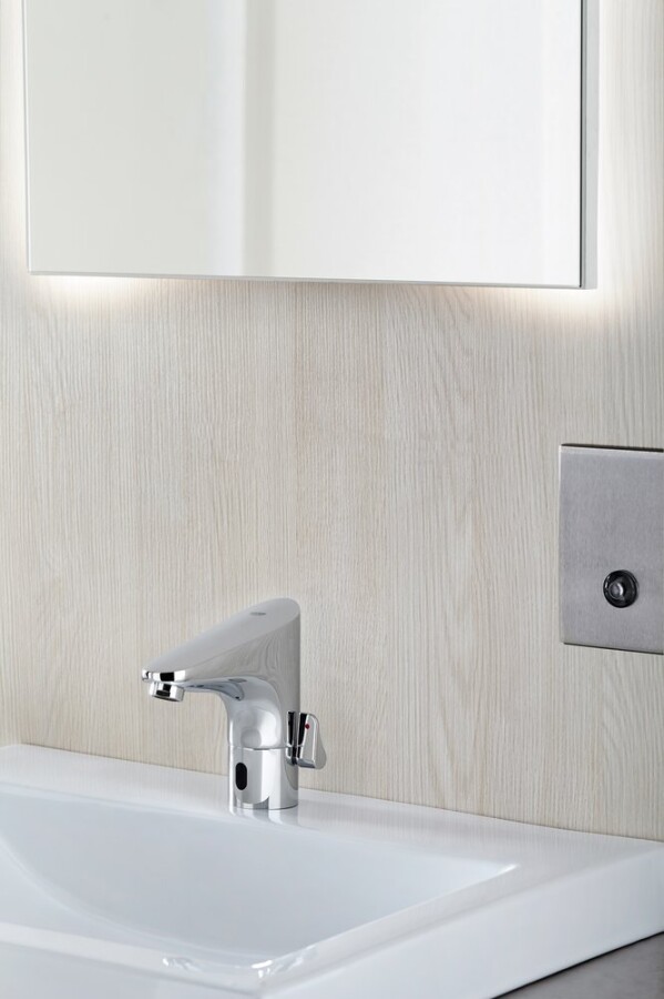 Grohe Europlus E 36207001 смеситель для раковины инфракрасный