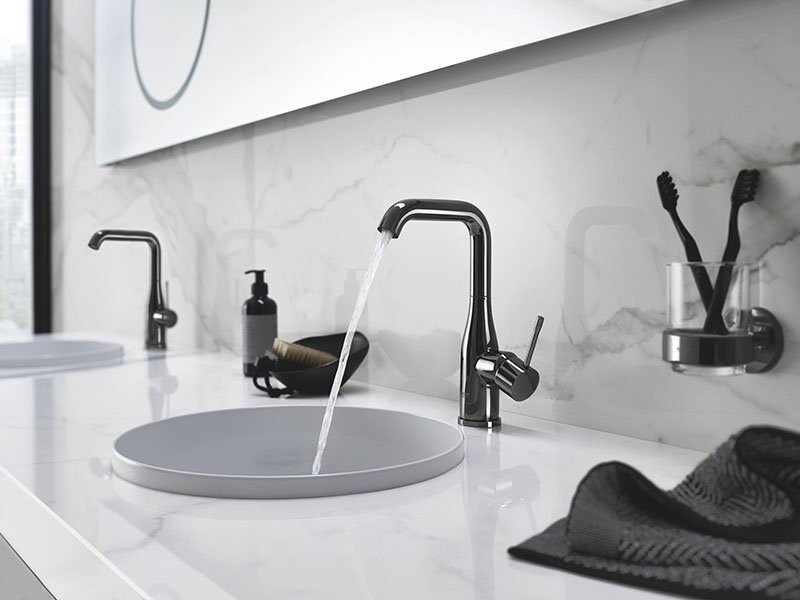 Grohe Essence New 32628A01 смеситель для раковины 28 мм