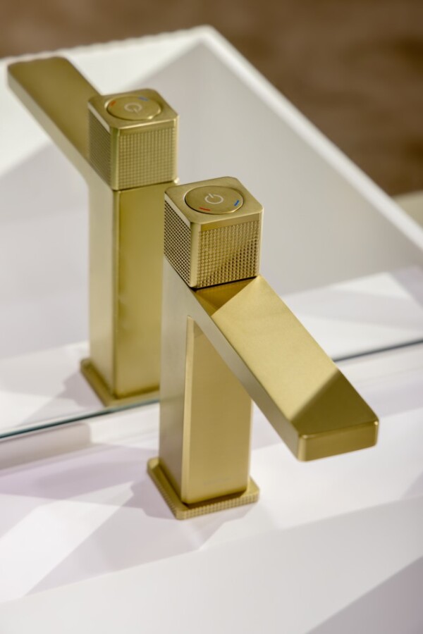 Смеситель автоматический для раковины Boheme Quad Золото матовый 159-MG