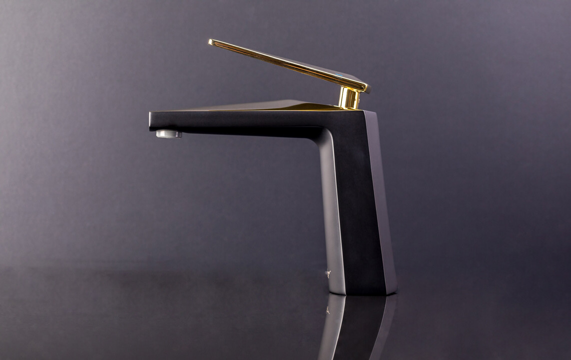 Смеситель для умывальника высокий Boheme Venturo Черный / Золото 382-B