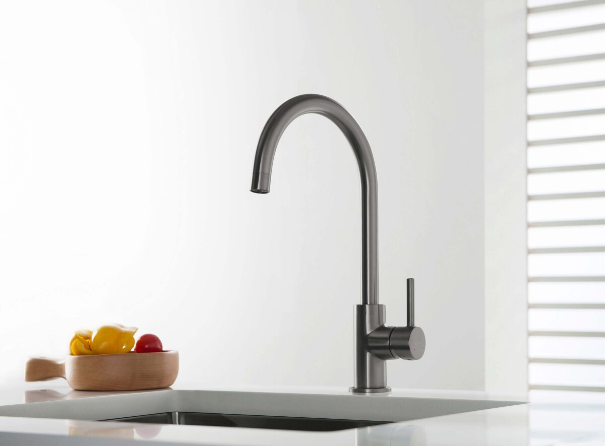 Aquatek Европа AQ1382BGM Смеситель для кухни Оружейная сталь