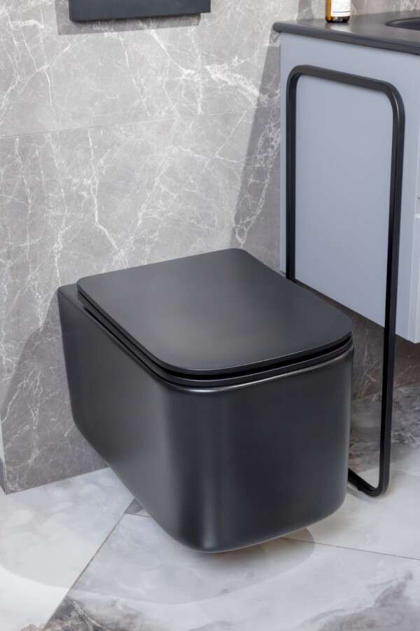 Унитаз подвесной Boheme Mane Черный матовый c крышкой 970-SET-B
