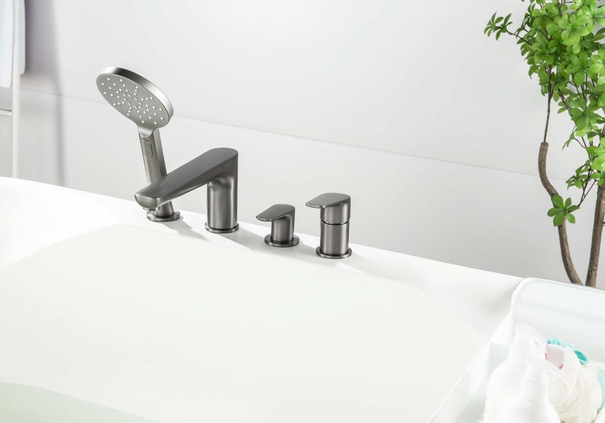 Aquatek Бетта AQ1148BGM Смеситель на борт ванны на 4 отв. Оружейная сталь