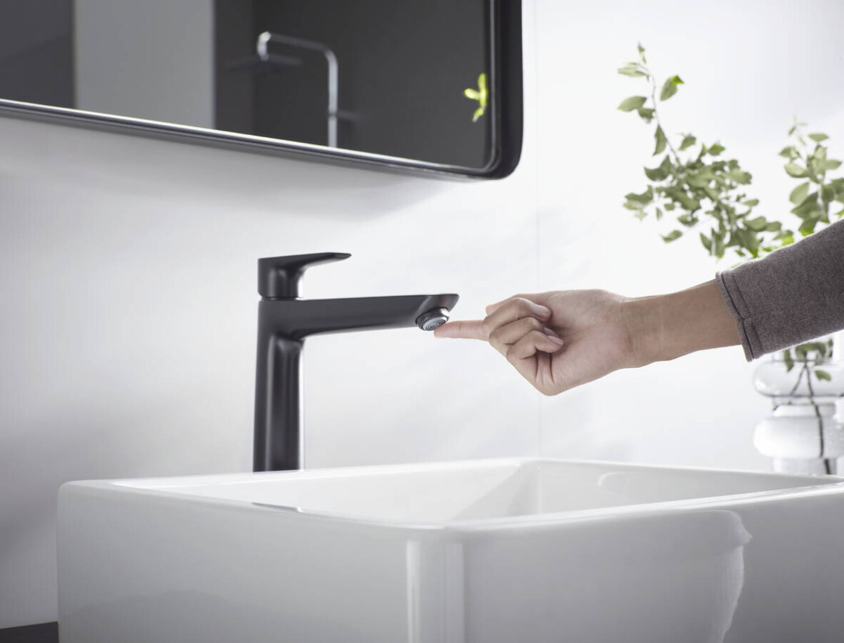 Hansgrohe Talis E Смеситель для раковины 240 без сливного набора черный матовый 71717670