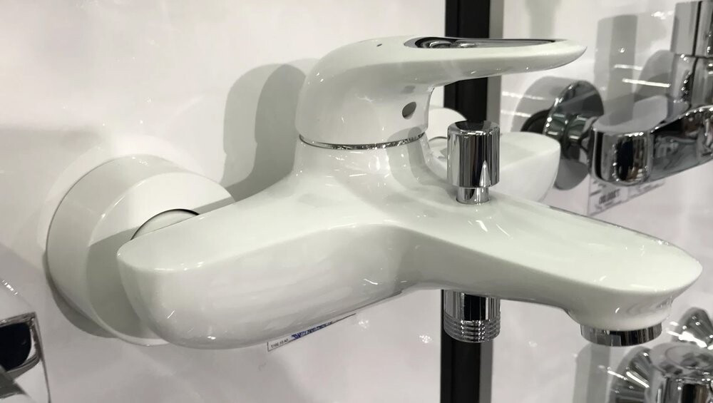Grohe Eurostyle 23726LS3 смеситель для ванны белая луна