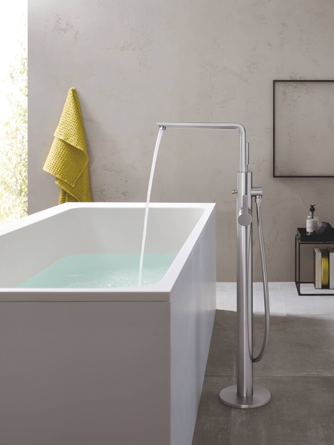 Grohe Lineare New 23792DC1 смеситель для ванны хром