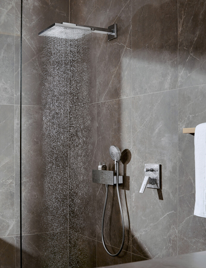 Hansgrohe FixFit Шланговое подсоединение с держателем Porter 300 и полкой хром 26456000