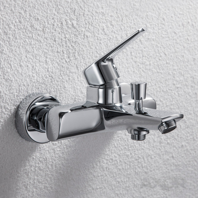 Bravat Real F6121179CP-01 cмеситель для ванны хром