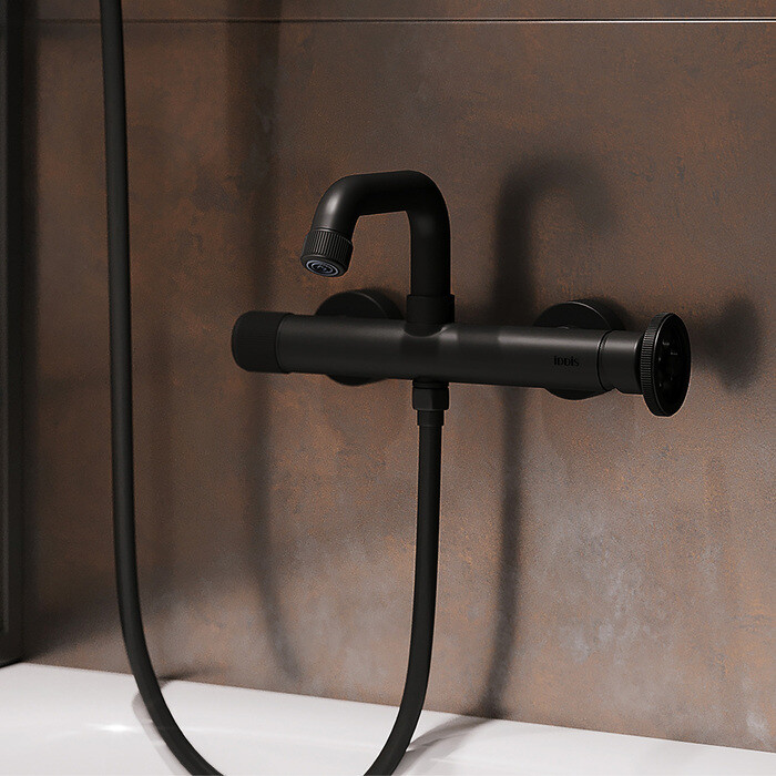 Iddis Grange GRABLR2i02WA смеситель для ванны черный