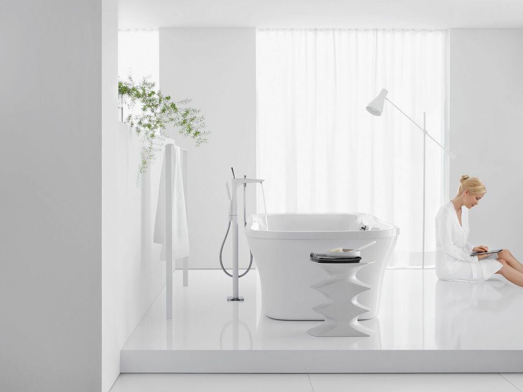 Hansgrohe PuraVida 15473400 смеситель для ванны напольный хром
