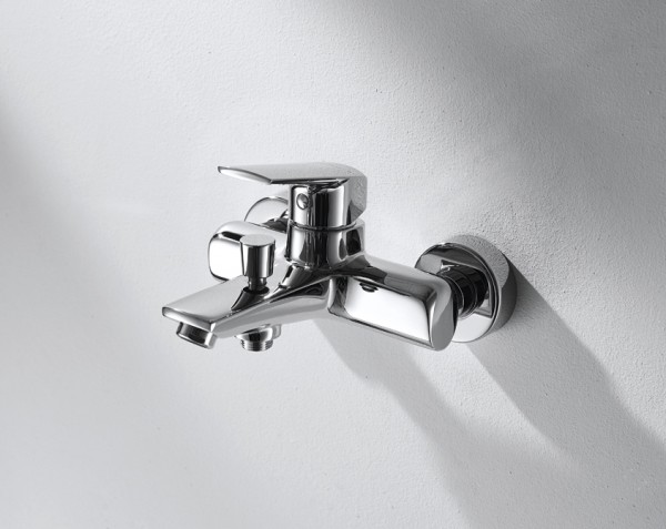 Bravat Real F6121179CP-01 cмеситель для ванны хром