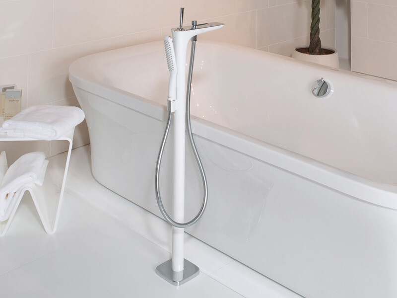 Hansgrohe PuraVida 15473400 смеситель для ванны напольный хром