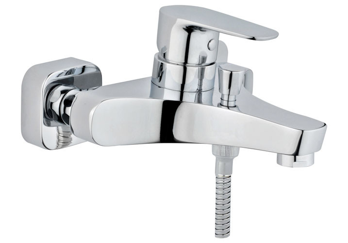 Vitra Q-Line A40778EXP смеситель для ванны хром