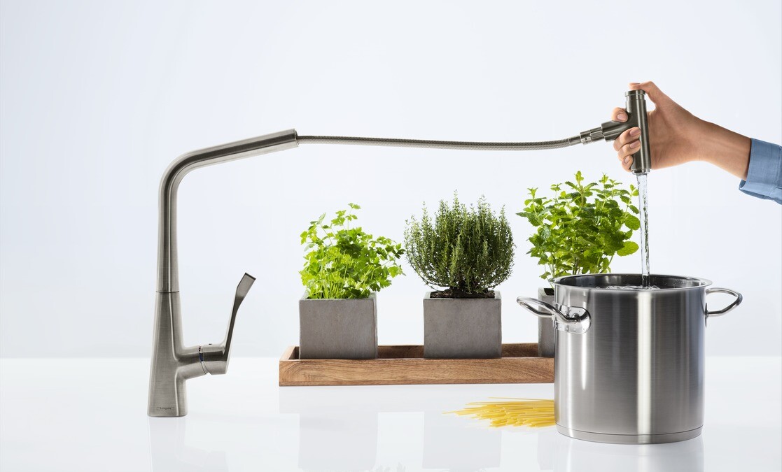 Hansgrohe Metris Select 14857000 смеситель для кухни хром