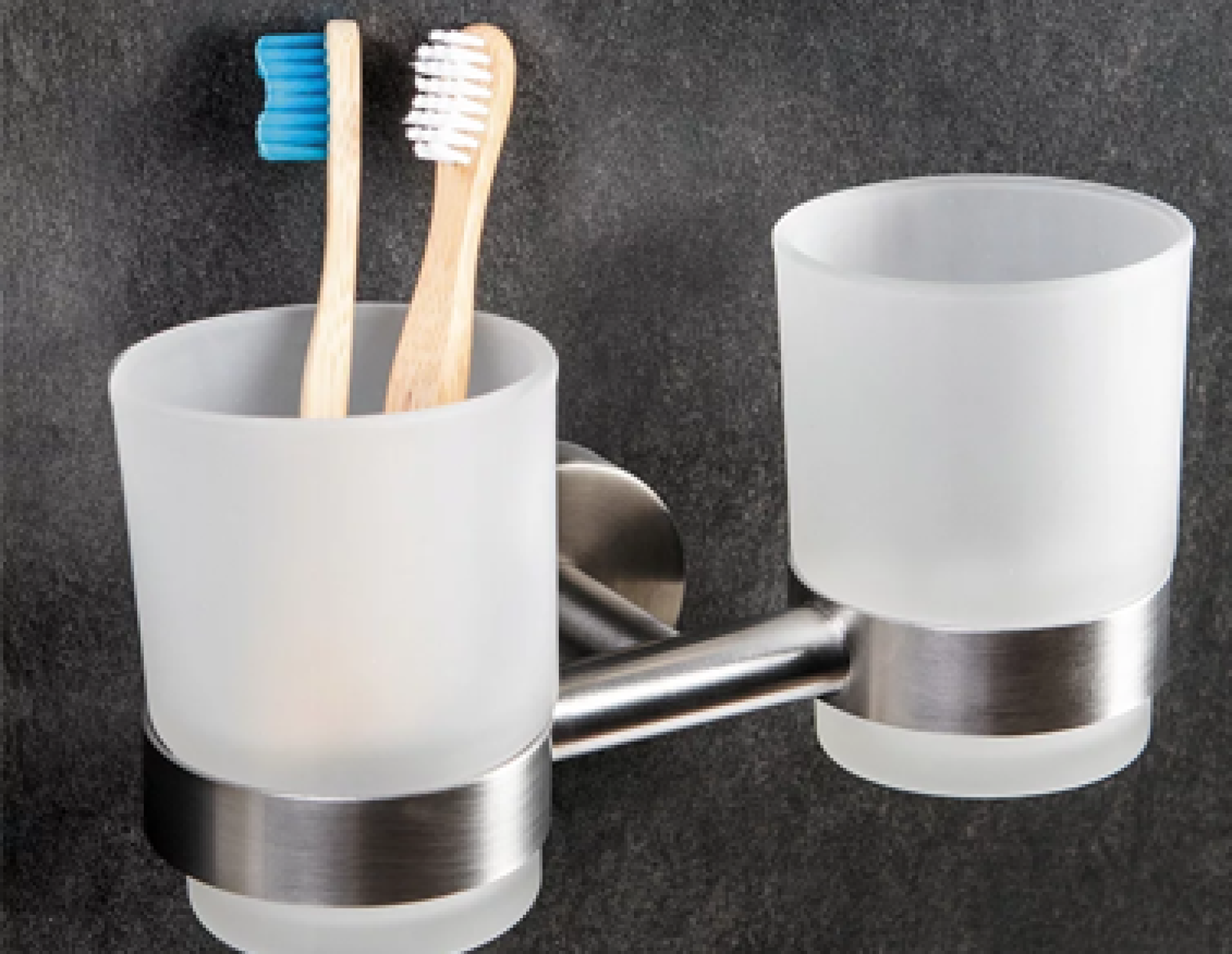 Стаканы для зубных щеток